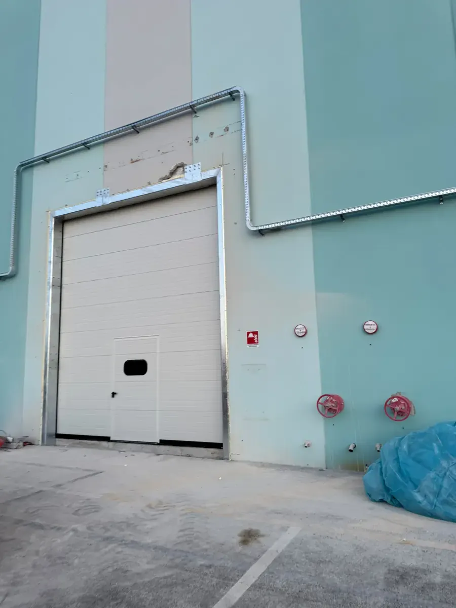 Portoni Sezionali CSC La Spezia – Assistenza | Tel. 0187 1970019